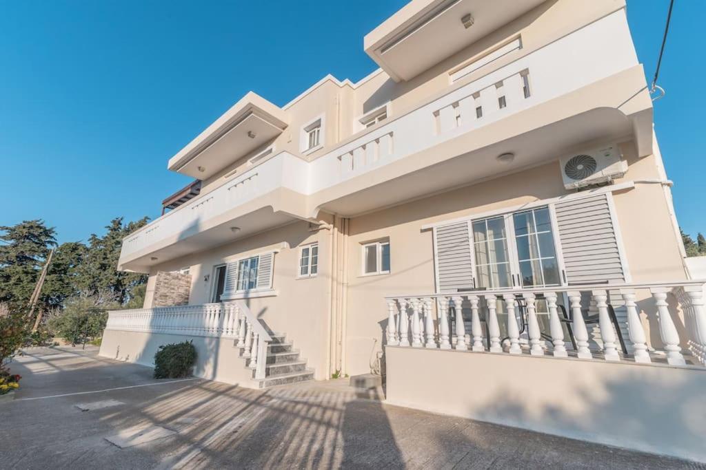 Dion House Apartment Psalidi  Bagian luar foto